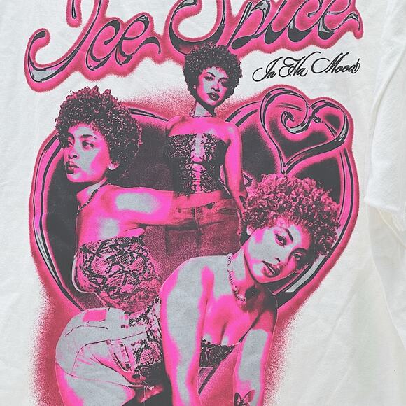 ICE SPICE NEW WHiTE SS TEE BOLD HOT PINK /BLACK DETAIL PRINT SIZE XL HALLOWEEN - Picture 3 of 7